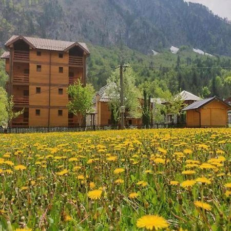 Residence: Quku I Valbones Екстер'єр фото