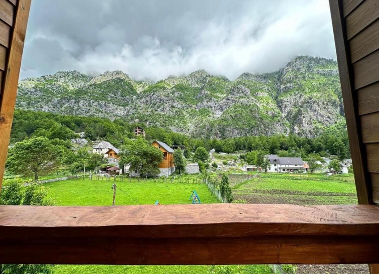 Residence: Quku I Valbones Екстер'єр фото